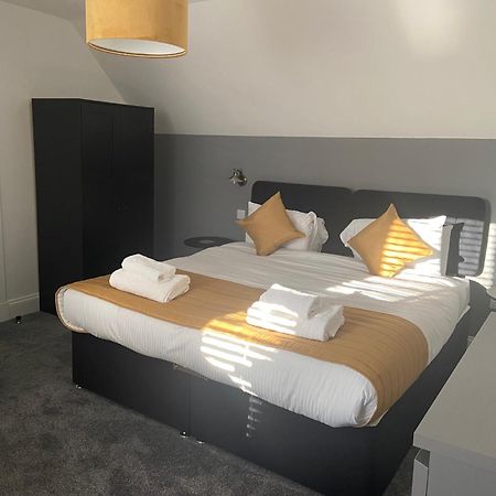 The Station Hotel ألنيس المظهر الخارجي الصورة