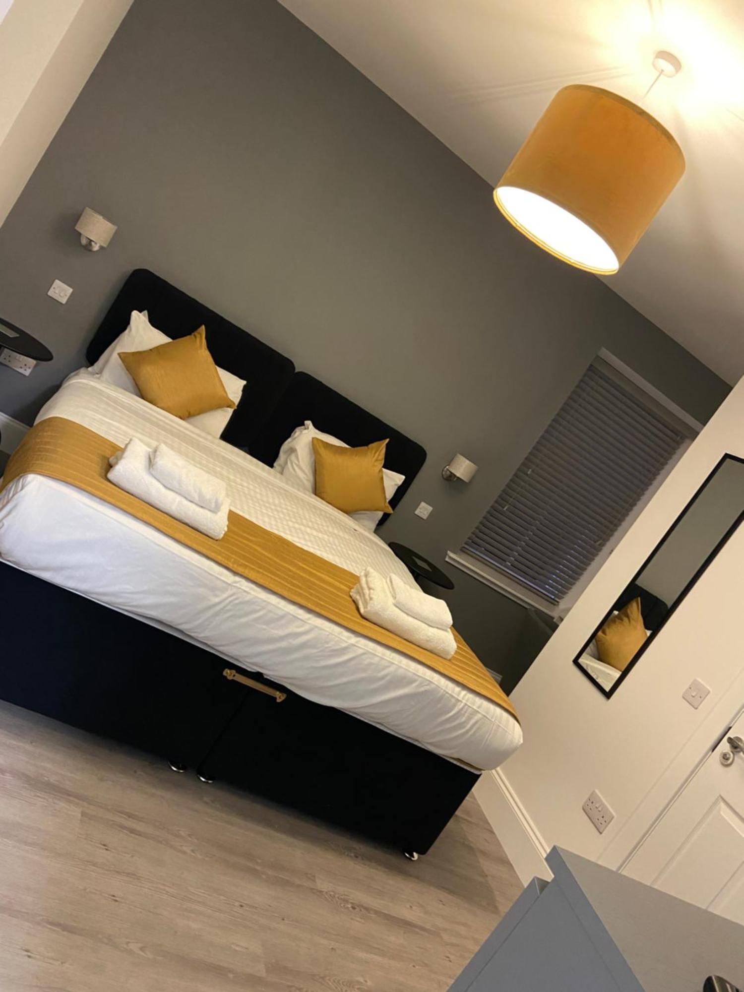 The Station Hotel ألنيس المظهر الخارجي الصورة