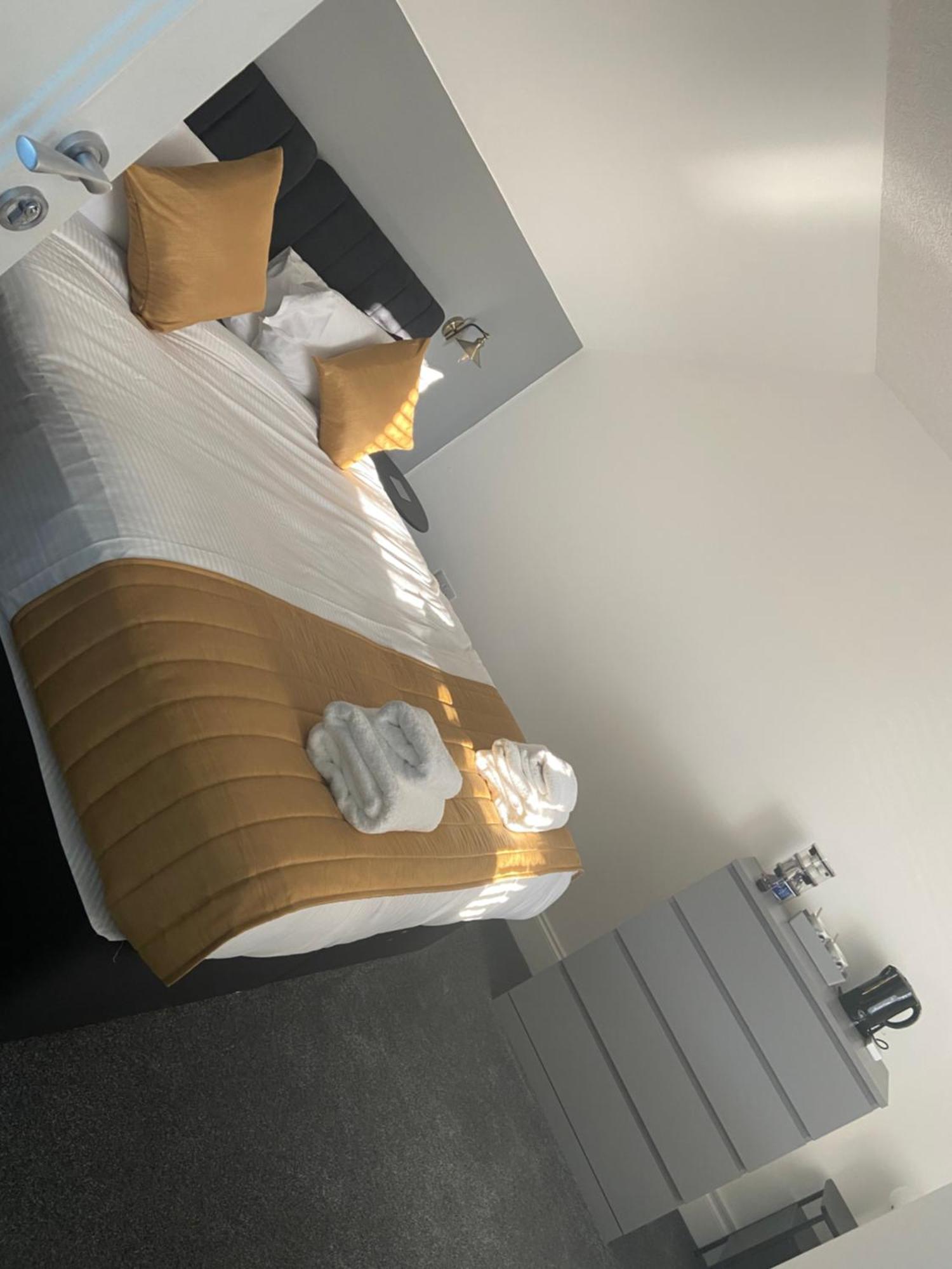 The Station Hotel ألنيس المظهر الخارجي الصورة